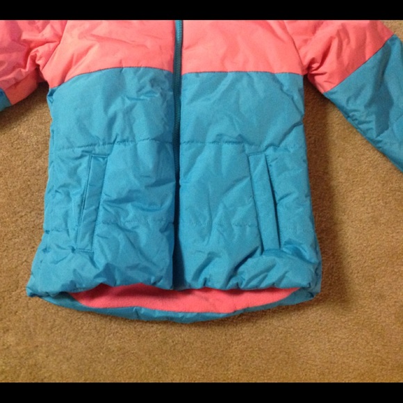 Size 7/7 girls outerwear - Picture 3 of 4